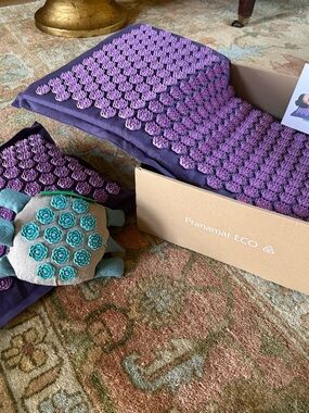 Purple Acupressure Mat & Cushion Set